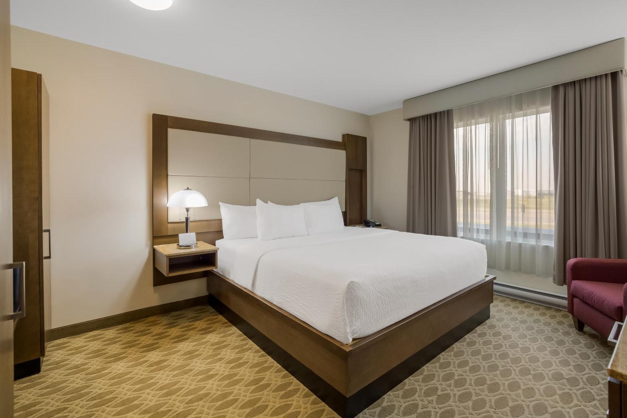 วินด์แฮม ดาร์เดน แคลกรี แอร์พอร์ต Hotel คาลการี ภายนอก รูปภาพ